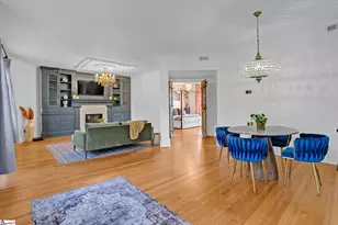400 E Washington St, Greenville, SC 29601 - Photo 2