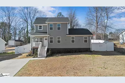 802 Fairfield Court, Spartanburg, SC 29306 - Photo 1