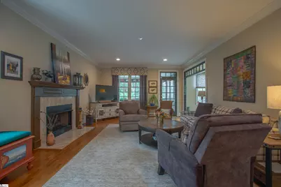 321 W Earle Street, Greenville, SC 29609 - Photo 12