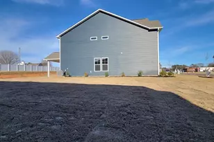 2020 Halton Oaks Dr, Spartanburg, SC 29303 - Photo 32