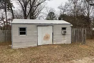 719 Chestnut St, Laurens, SC 29360 - Photo 6