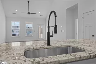 202 Leisure Ln, Anderson, SC 29621 - Photo 8