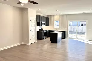 239 Taylor Woods Ct, Greenville, SC 29607 - Photo 2