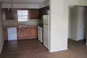 713 E Curtis St, Simpsonville, SC 29681 - Photo 4