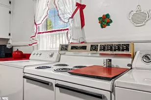 304 S 6th St, Easley, SC 29640 - Photo 14