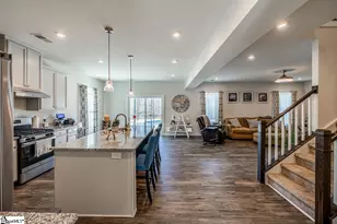 57 Wiltshire Cir, Easley, SC 29642 - Photo 4