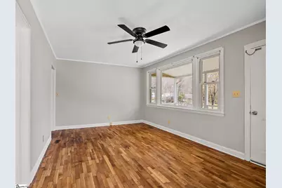 1076 Mayfair Street, Spartanburg, SC 29303 - Photo 4