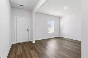 601 Hollybank St, Fountain Inn, SC 29644 - Photo 4