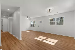 805 E Florida St, Clinton, SC 29325 - Photo 10