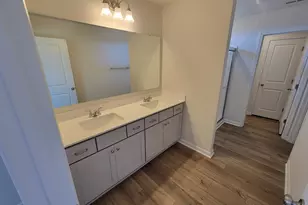 2324 Mill Loop, Spartanburg, SC 29301 - Photo 6