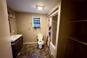 14 McCaughrin St, Pelzer, SC 29669 - Photo 4