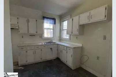 1901 Carolina Avenue, Orangeburg, SC 29115 - Photo 10