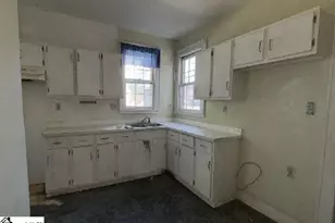 1901 Carolina Ave, Orangeburg, SC 29115 - Photo 10