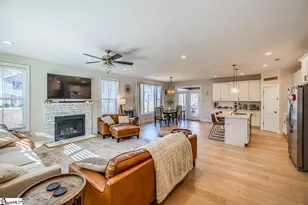 26 Birch Tree Rd, Greer, SC 29651 - Photo 4