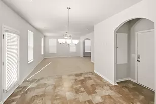 605 N Meadows Ln, Easley, SC 29642 - Photo 10