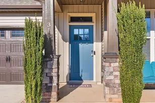 318 Barnhill Ct, Greenville, SC 29617 - Photo 2