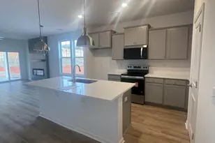 30 Halsey St, Central, SC 29630 - Photo 4