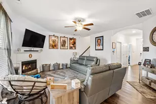 337 Barnhill Ct, Greenville, SC 29617 - Photo 10