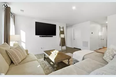 149 Southwell Street, Woodruff, SC 29388 - Photo 6