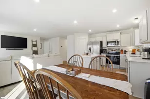 149 Southwell St, Woodruff, SC 29388 - Photo 8