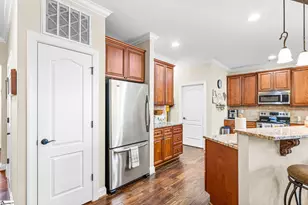 100 Briarhill Dr, Simpsonville, SC 29680 - Photo 10