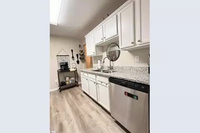 10 Greensboro Court, Greenville, SC 29617 - Photo 8