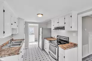 116 Murray St, Pelzer, SC 29669 - Photo 8