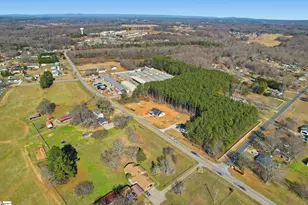 908 Beaverdam Rd, Williamston, SC 29697 - Photo 32