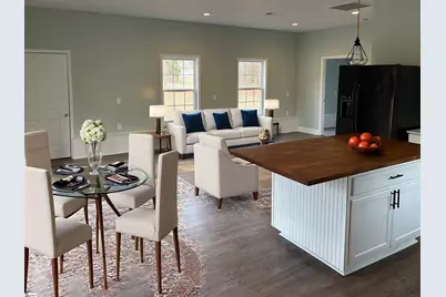 215 Elaine Avenue, Taylors, SC 29687 - Photo 6