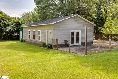 215 Elaine Avenue, Taylors, SC 29687 - Photo 6