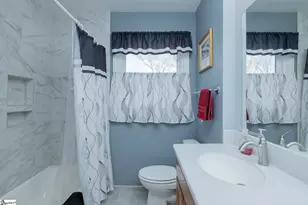 40 Kirkwood Ln, Greenville, SC 29607 - Photo 14