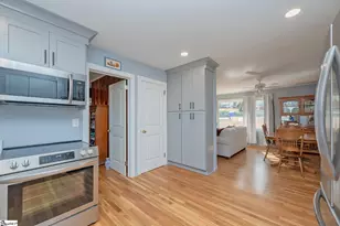 40 Kirkwood Ln, Greenville, SC 29607 - Photo 10