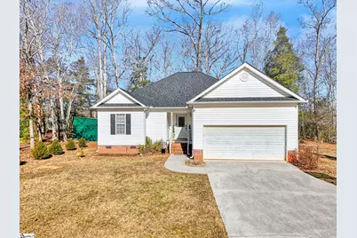 4 Knotts Court, Fountain Inn, SC 29644 - Photo 1