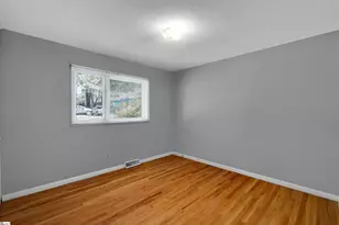 500 Stewart Dr, Easley, SC 29640 - Photo 20