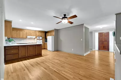 500 Stewart Drive, Easley, SC 29640 - Photo 6