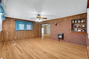 500 Stewart Dr, Easley, SC 29640 - Photo 14