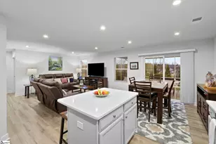 210 Bending Branch Rd, Greenville, SC 29605 - Photo 26