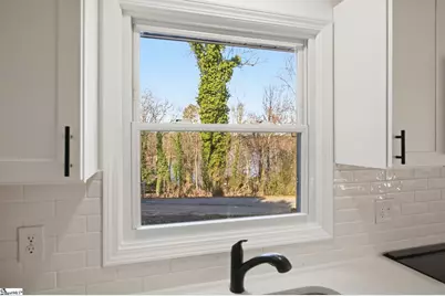 707 Woodlake Road, Anderson, SC 29621 - Photo 4