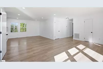 707 Woodlake Road, Anderson, SC 29621 - Photo 20