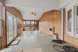 1514 Clement Rd, Greer, SC 29650 - Photo 8