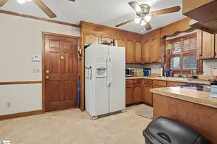 1514 Clement Rd, Greer, SC 29650 - Photo 10