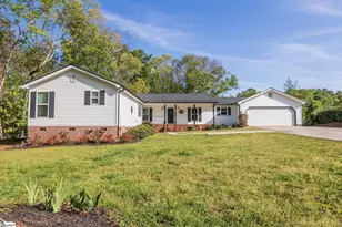 1514 Clement Rd, Greer, SC 29650 - Photo 1