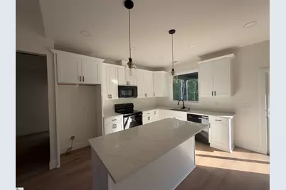 169 Susans Road, Gaffney, SC 29341 - Photo 6