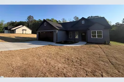 169 Susans Road, Gaffney, SC 29341 - Photo 2