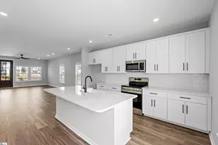 33 Leander Dr, Greer, SC 29651 - Photo 8