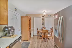 104 Brady Cir, Starr, SC 29684 - Photo 10