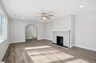 112 E Parker Rd, Greenville, SC 29611 - Photo 4