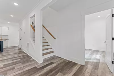 356 W Caroline Street, Greenville, SC 29611 - Photo 6