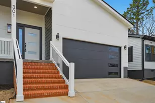 301 Jacquline Ln, Greenville, SC 29607 - Photo 2