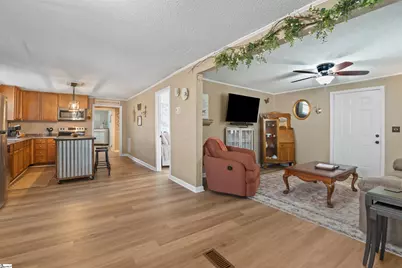 109 Pace Street, Easley, SC 29640 - Photo 10